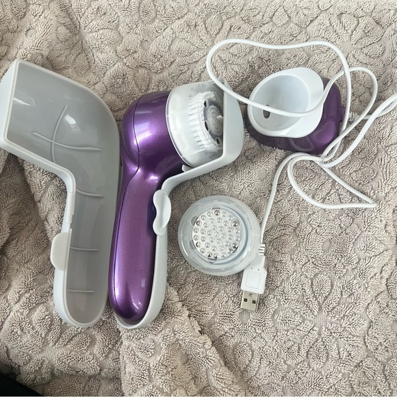 New Michael Todd Beauty Sonicare Petite - Picture 3 of 3